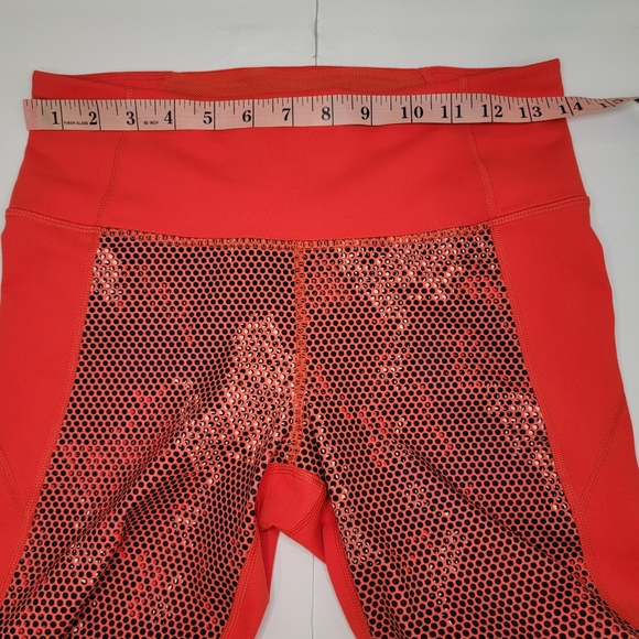 Under Armour HeatGear Hyper Orange Capri Leggings Style 1320551 Size Medium - Picture 5 of 12